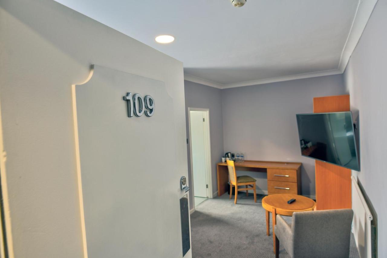 The Bridge Hotel Трапстън Екстериор снимка