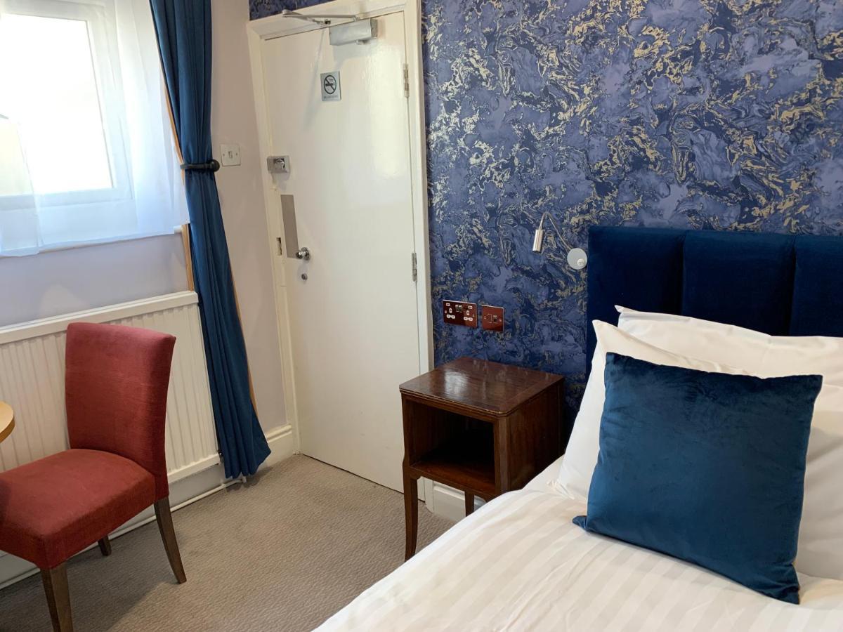 The Bridge Hotel Трапстън Екстериор снимка